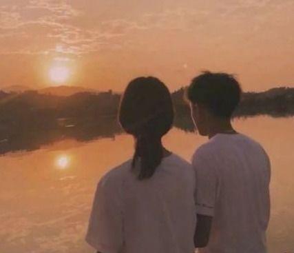 带你吃瓜情侣网名,甜蜜互动解锁恋爱新姿势